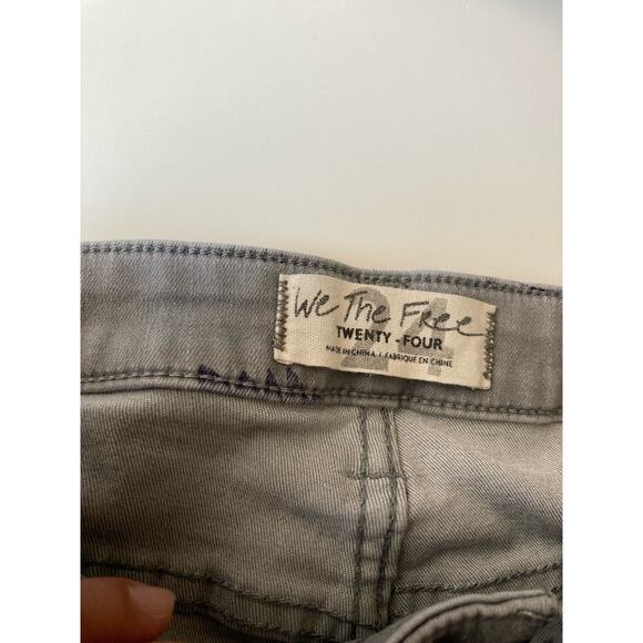 We the free women’s flower design bell bottom flare jeans size 24 - Picture 2 of 5